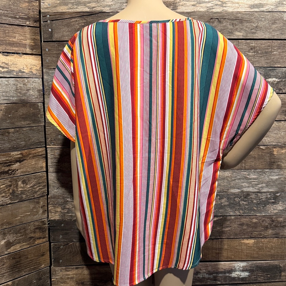 ➕💰BOGO FREE SHEIN Curve Striped Top 2XL - Picture 3 of 6